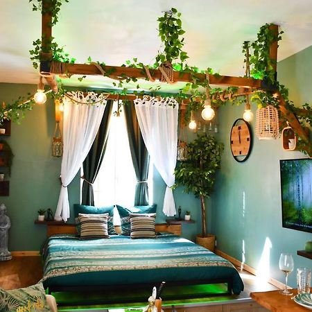 Le Patio H24,Cosy,Port,Plage,Wifi,Netflix La Seyne-sur-Mer Luaran gambar